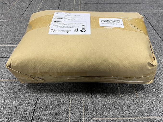 Dog Car Seat for Medium Sized Dog,Car Dog Bed with Adjustable Leashes,Comfort and Support with Memory Foam Filled,Safety Travel Per Car Seat with Non-Slip Bottom(Grey, Large)